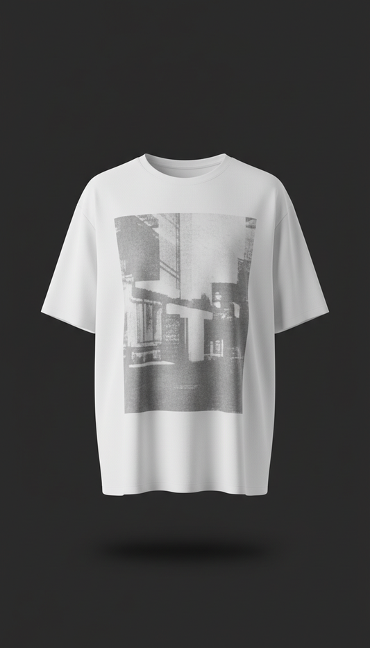 Paper White relaxed-fit t-shirt with Urban Grey print